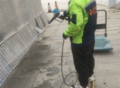 永安昌盛針對(duì)辦公樓客戶(hù)中央空調(diào)冷卻塔清洗服務(wù)